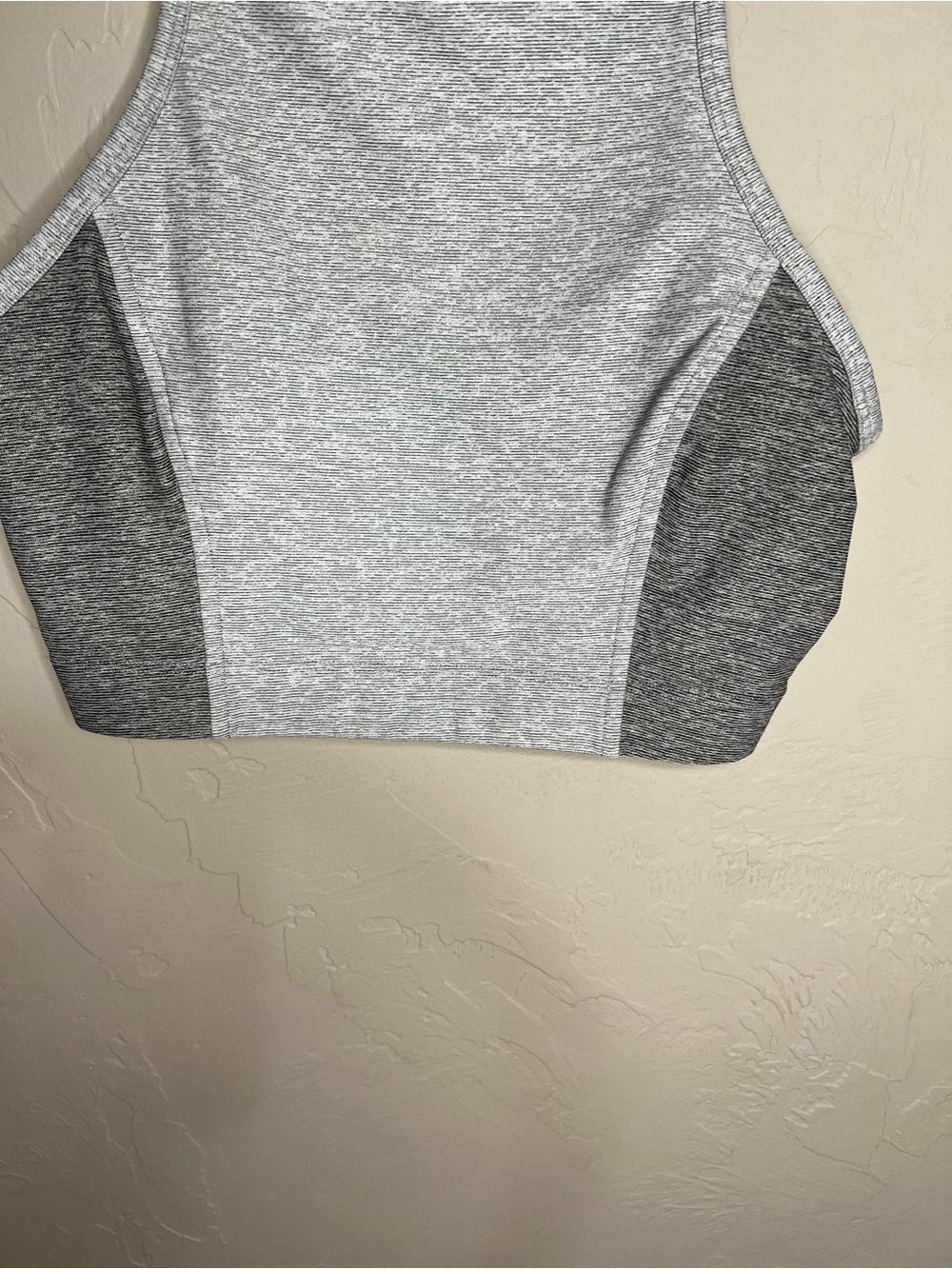 Outdoor Voices Athena Gray Colorblock Athletic Crop Top - Picture 4 of 6